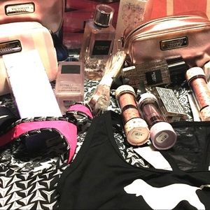 75$ MYSTERY BOX❤️❤️READ ADDTO BUNDLE WITH COMMENT